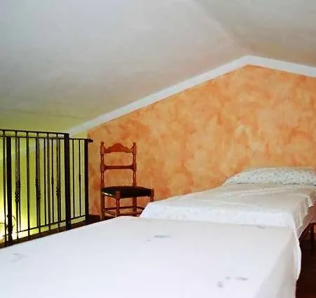 Agriturismo Il Vecchio Carro *