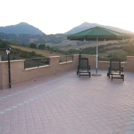 Agriturismo Il Vecchio Carro *